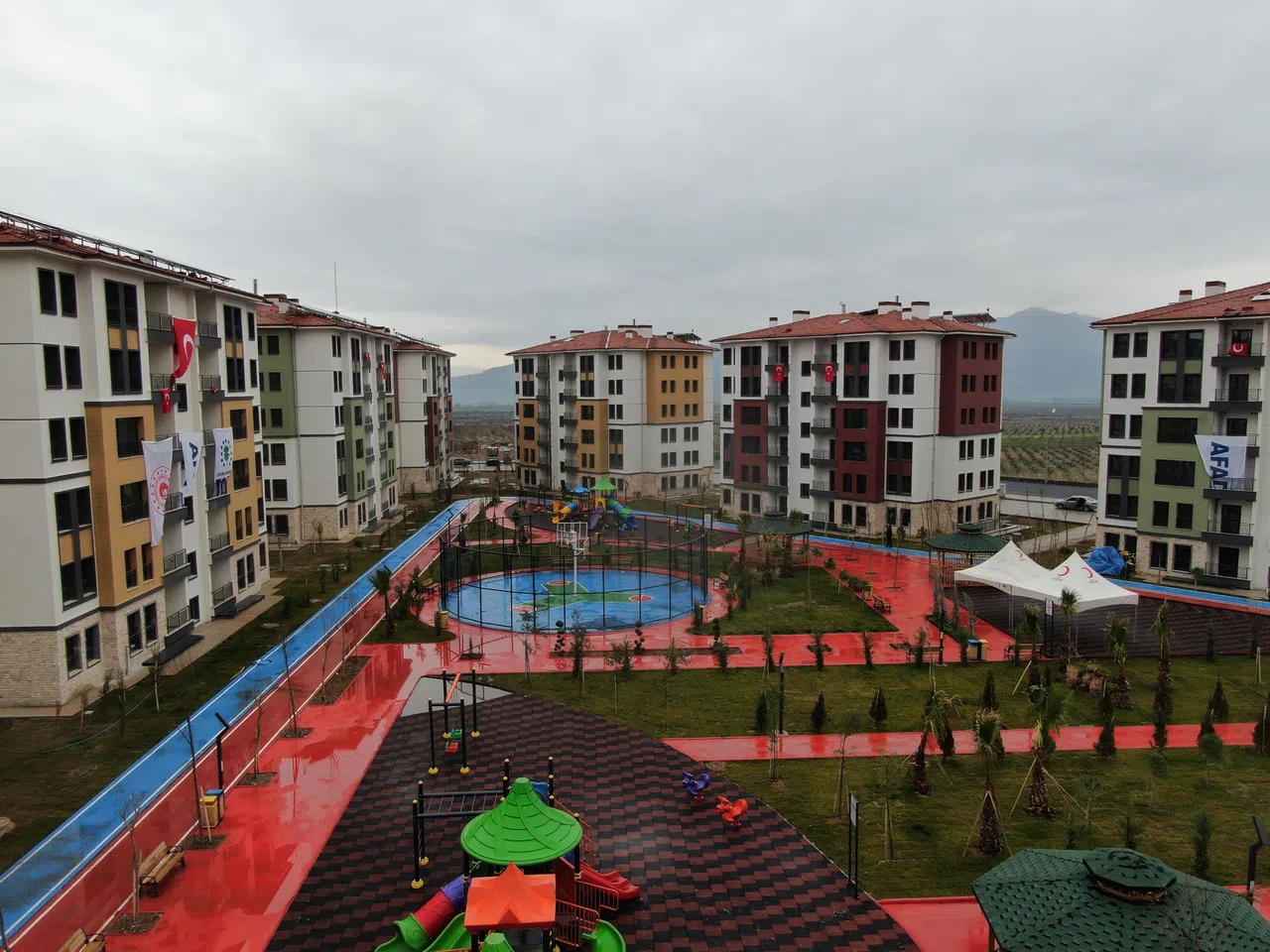Nurdağı ve İslahiye deprem konutlarının teslimine sayılı günler kaldı