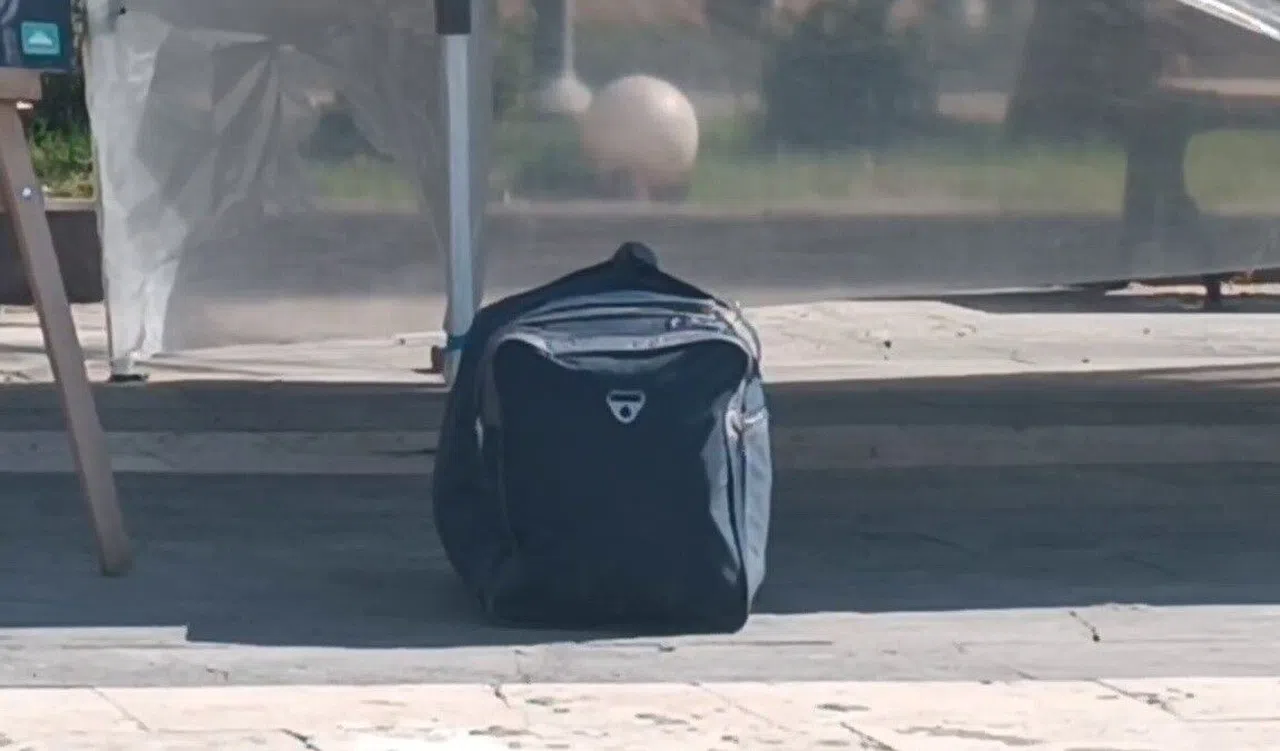 Unutulan valiz korkuya neden oldu