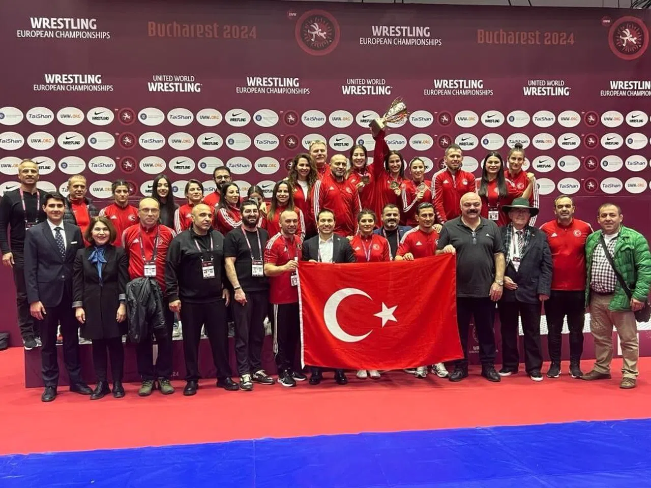 Takım halinde çifte şampiyonluk