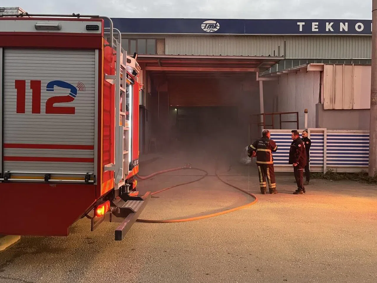 Çelik konstrüksiyon imalatı yapılan iş yerinde yangın