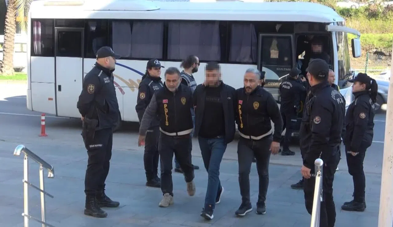 Alanya’da silahlı saldırı olayında 3 kişi tutuklandı