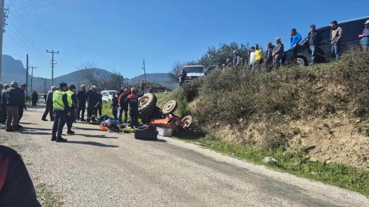 Traktörün Altında Kalan Yaşlı Adam Hayatını Kaybetti