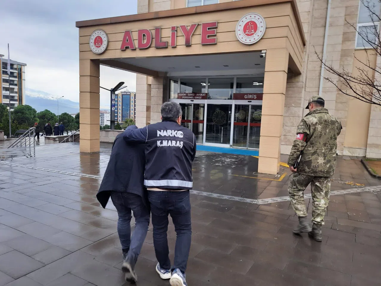 Kahramanmaraş’ta uyuşturucu ticareti yapan 3 kişi tutuklandı