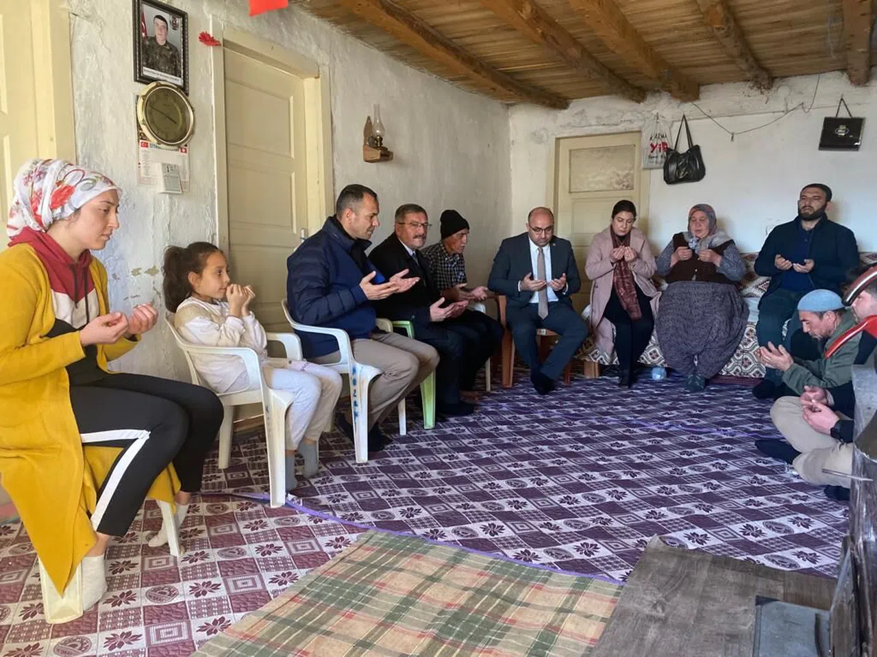 Milletvekili Şahin, şehit ailesini ziyaret etti