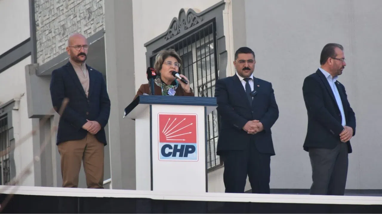 Arıkan: “Önce depremin yaralarını saracağız!”