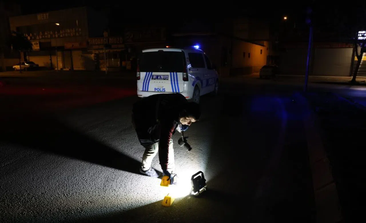Adana’da akrabalar arasında silahlı kavga
