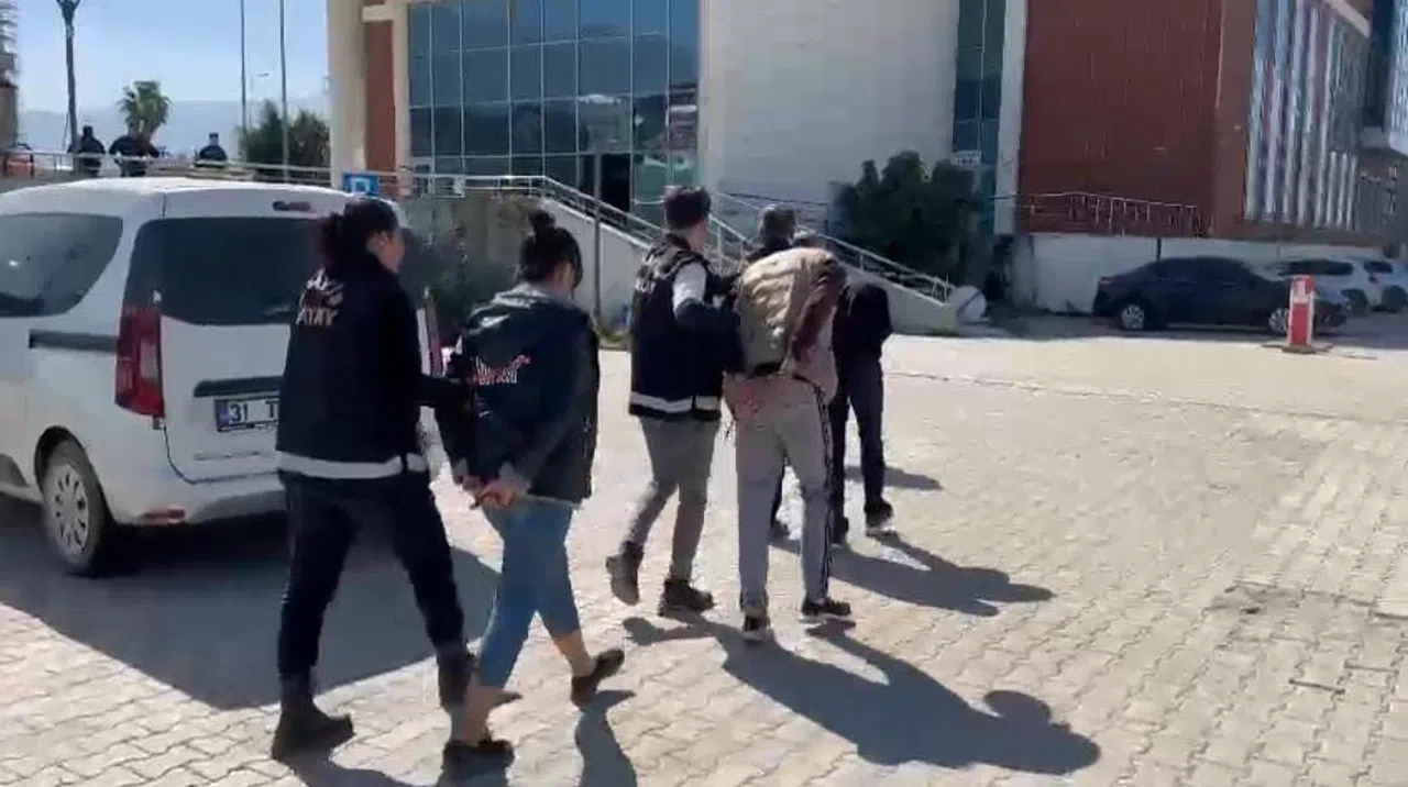 Aranması bulunan 3 şahıs yakalandı  
