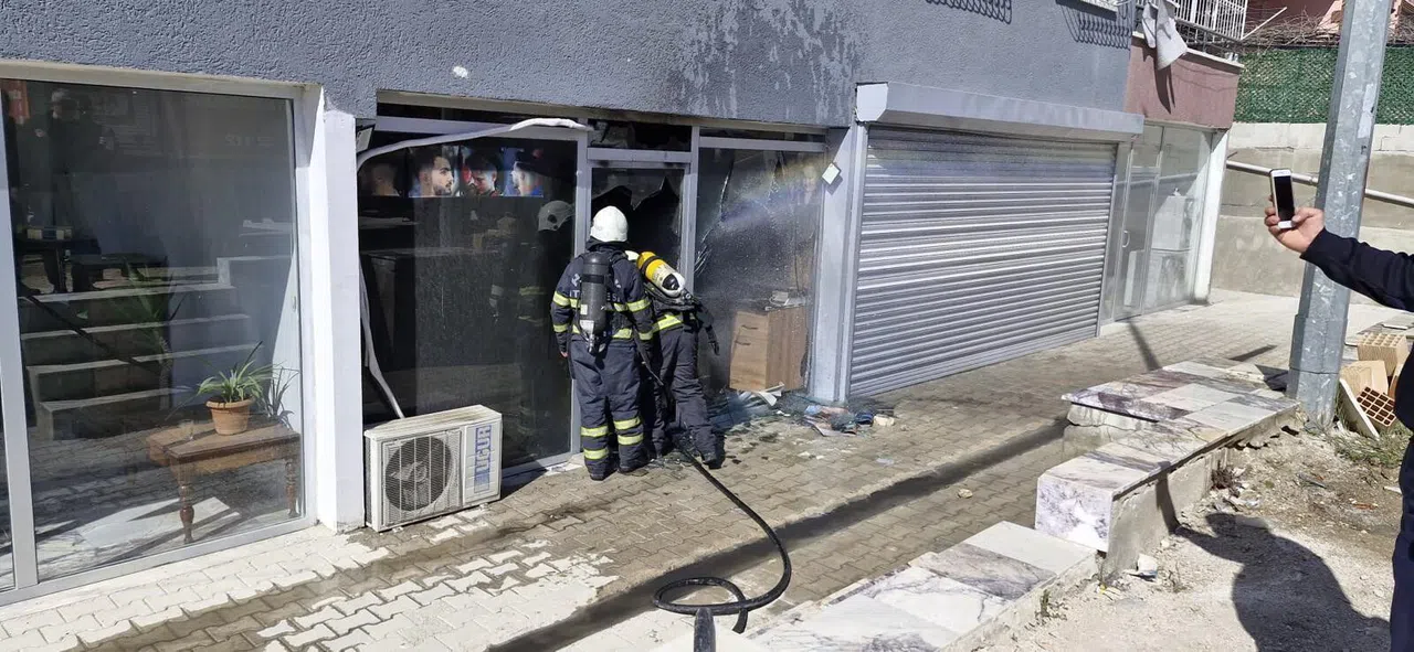 İş Yerinde Çıkan Yangına İtfaiye Müdahale Etti