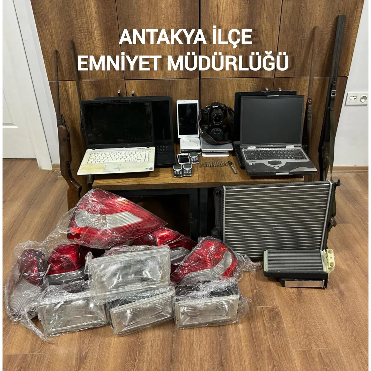 Hırsızın evinden çıkmayan kalmadı  