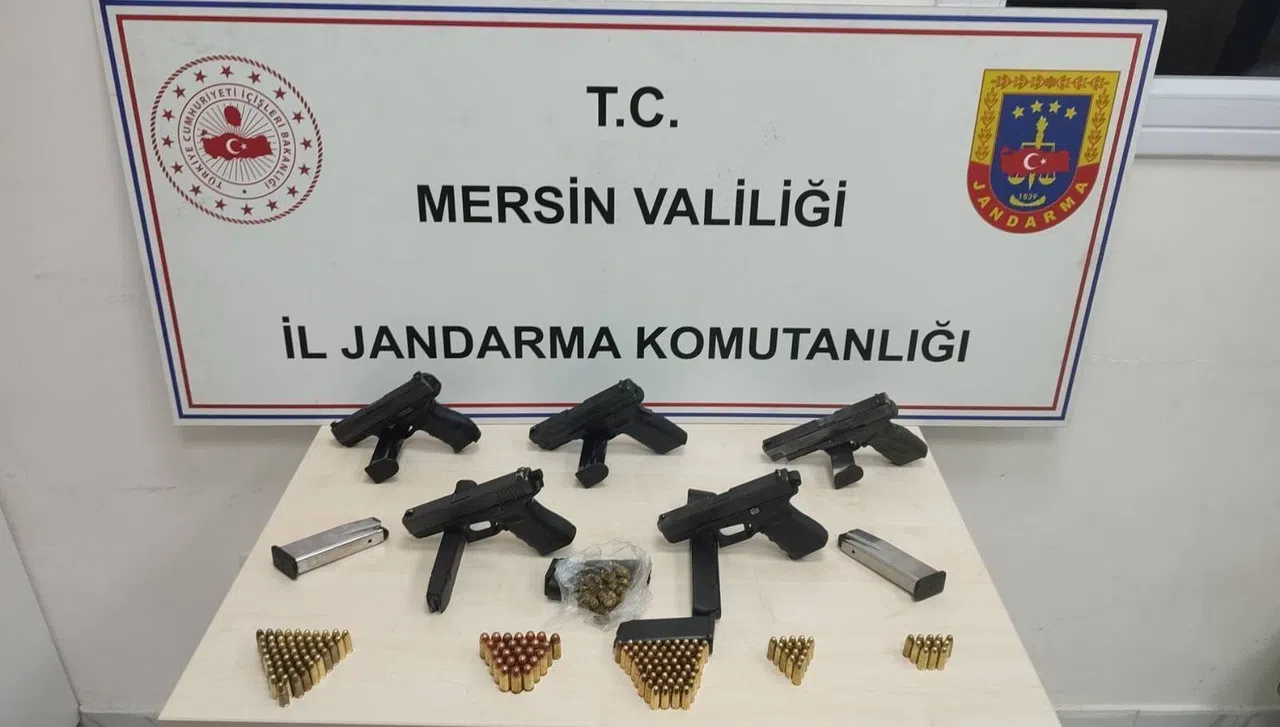 Silah kaçakçılarına operasyon