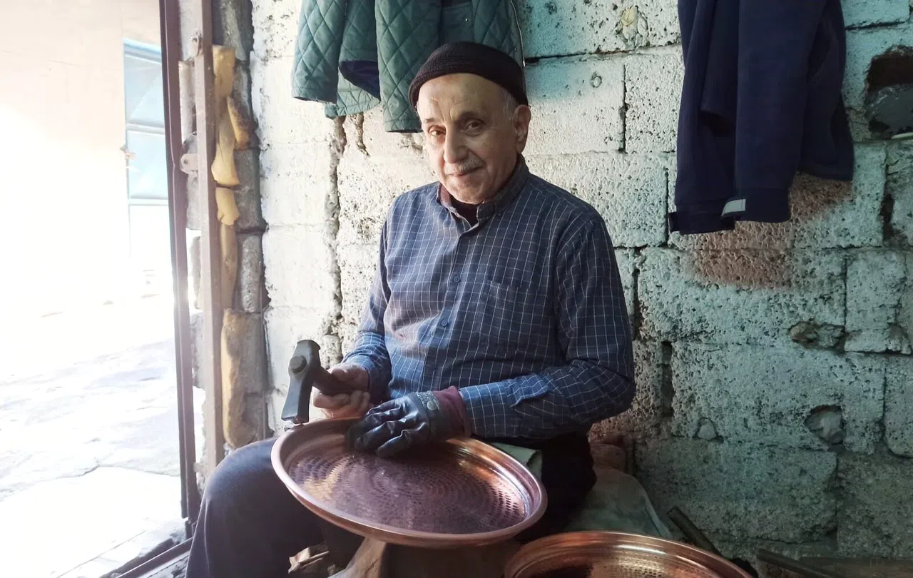 Kahramanmaraş'ta 62 yıldır çekiç sallıyor