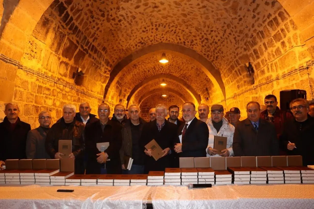 Eshab-ı Kehf’te Şairler Antolojisi tanıtıldı