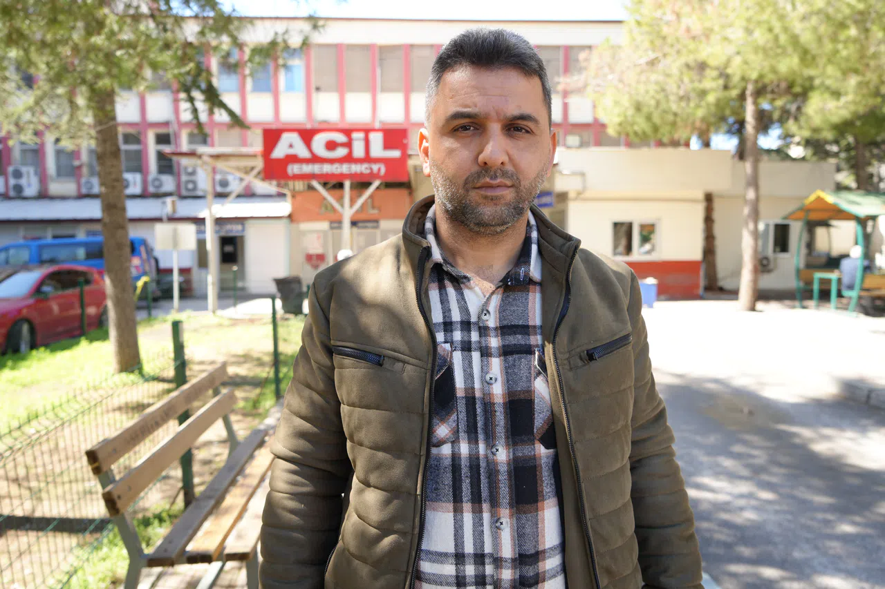 Çocuğunun oyuncağını almaya giden adam kazada ağır yaralandı