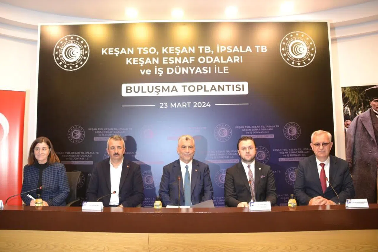 Ticaret Bakanı Bolat: "14 çeyrektir kesintisiz büyüyoruz”