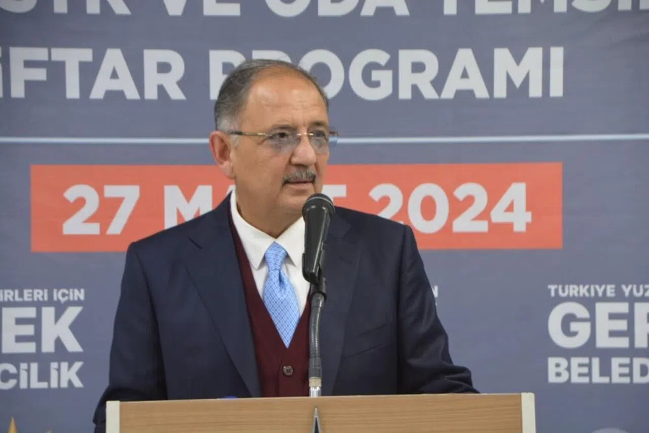 Bakan Özhaseki'den fay hattı açıklaması