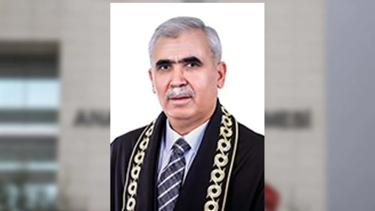 Anayasa Mahkemesi Başkanı Kadir Özkaya oldu
