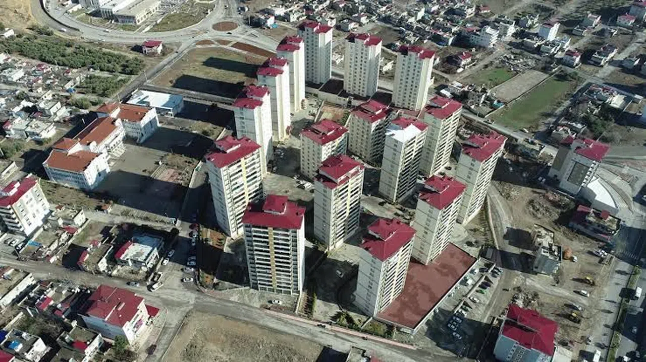 Güngör: “Güneşli Kocabaş Sitesi, TOKİ Tarafından Yerinde Yapılacak”