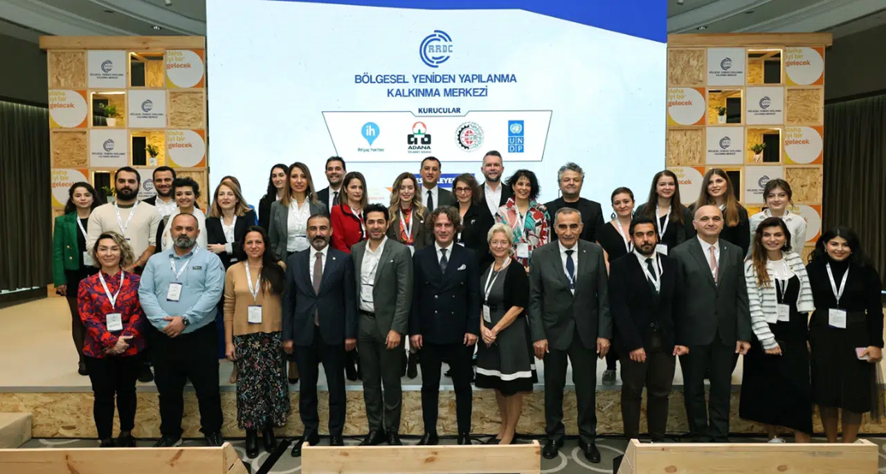 Enerjisa Enerji, depremden etkilenen bölgelerin yeniden yapılanmasına katkı sağlıyor  