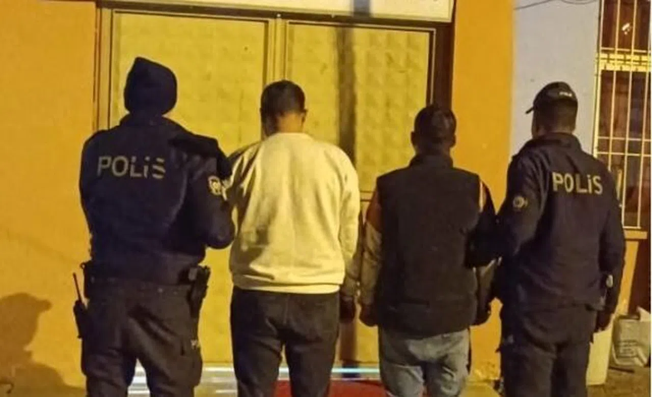 Şüphe üzerine durdurulan araç çalıntı çıktı