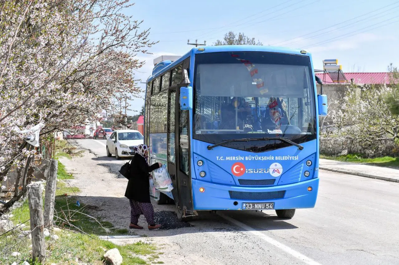 Gülnar ile Köseçobanlı arasında yeni otobüs hattı açıldı