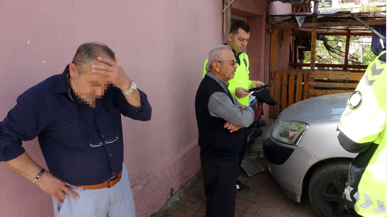 Kaza yapan araç sürücüsü hafıza kaybı yaşadı