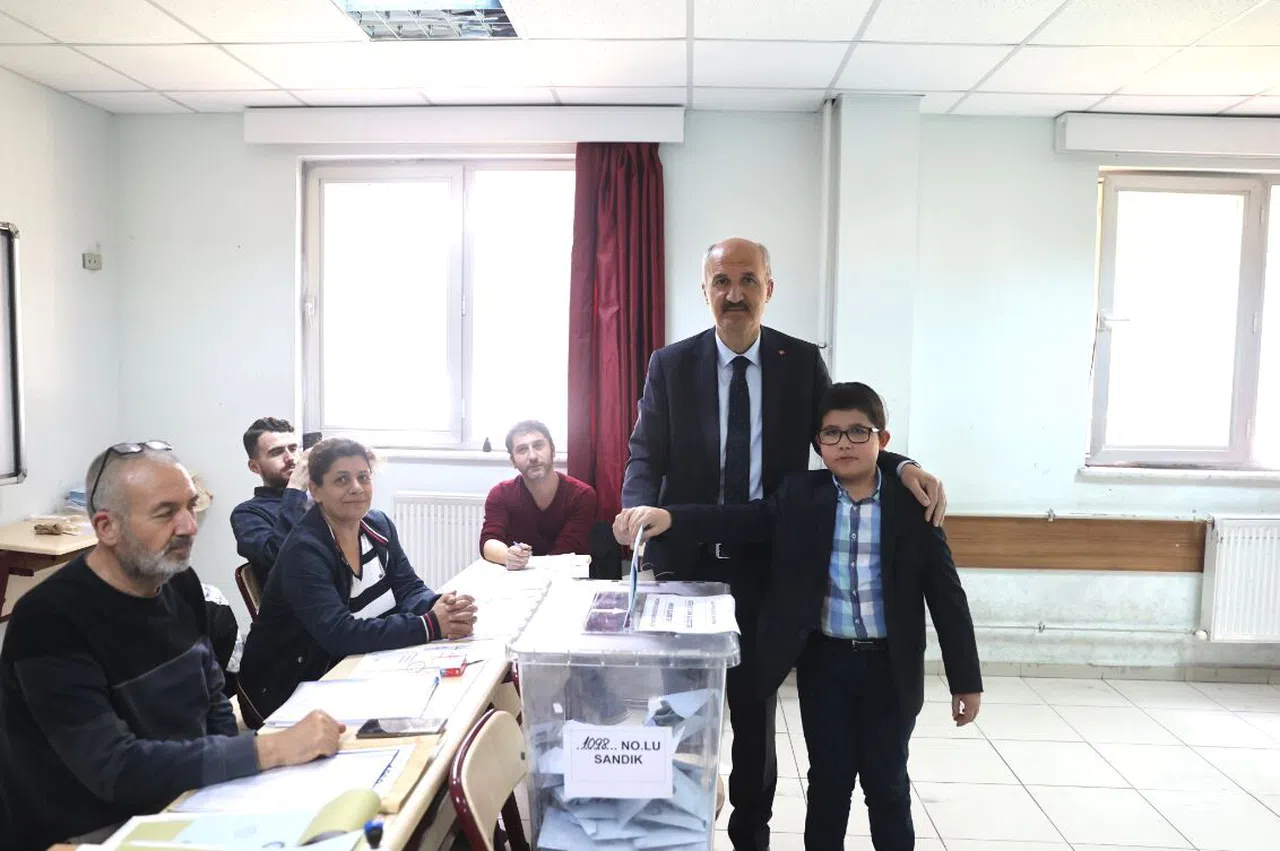 Necati Okay oyunu kullandı