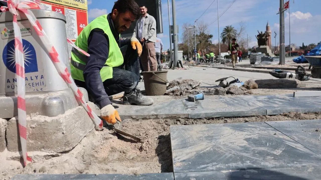 Nostalji tramvay hattı çalışmaları hızla ilerliyor