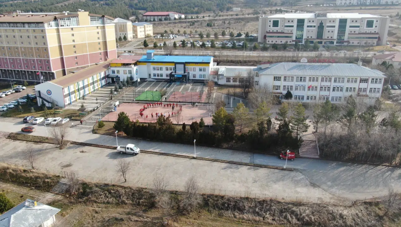 Okul değil sporcu fabrikası