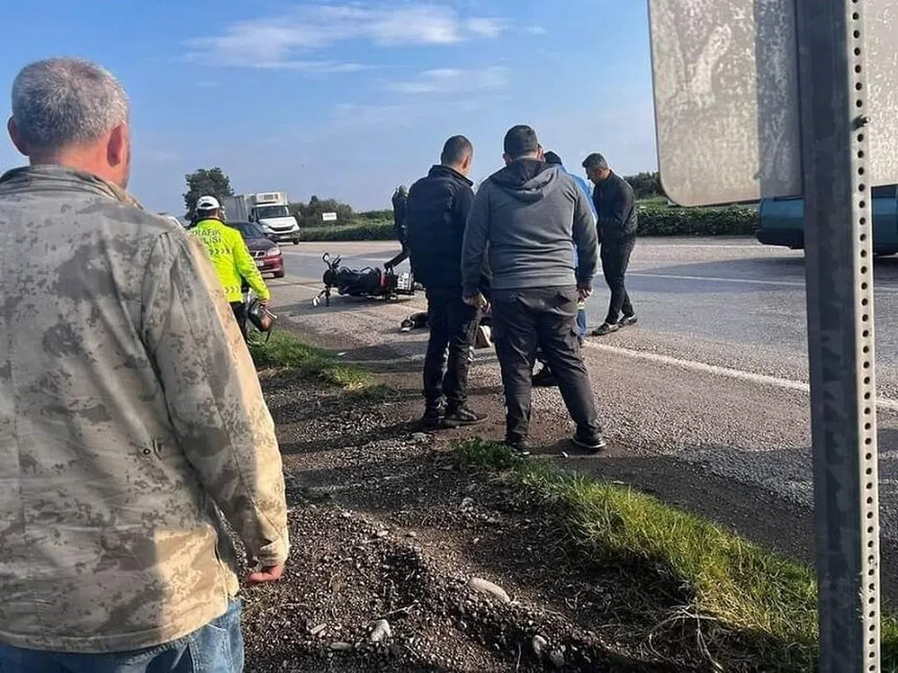 Tırla, motosiklet çarpıştı anne öldü, oğlu yaralandı  