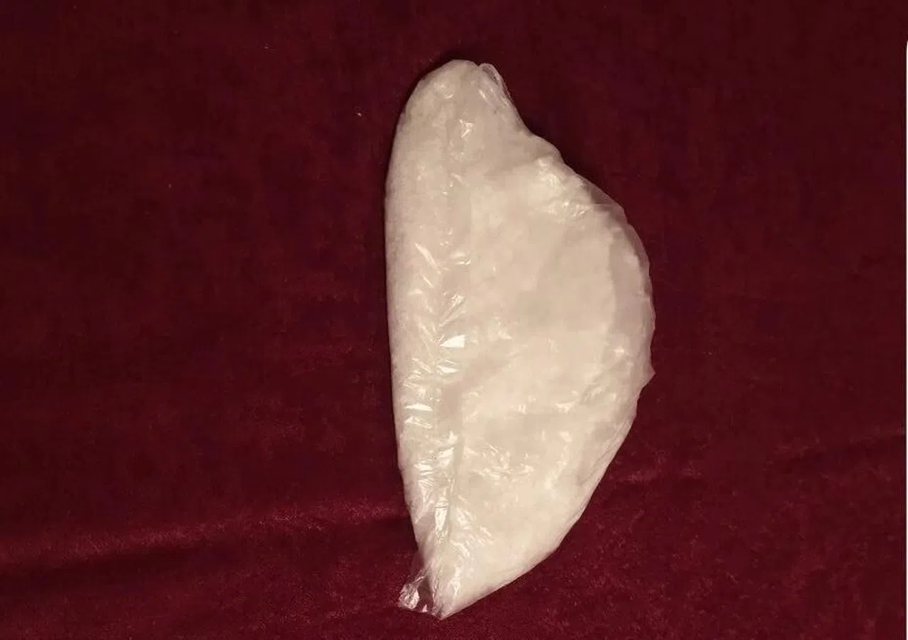 Şüphe üzerine durdurulan 3 şahsın üzerinden uyuşturucu çıktı
