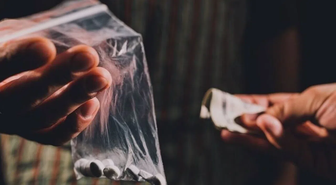 Çocuklara uyuşturucu satan şahıs yakalandı