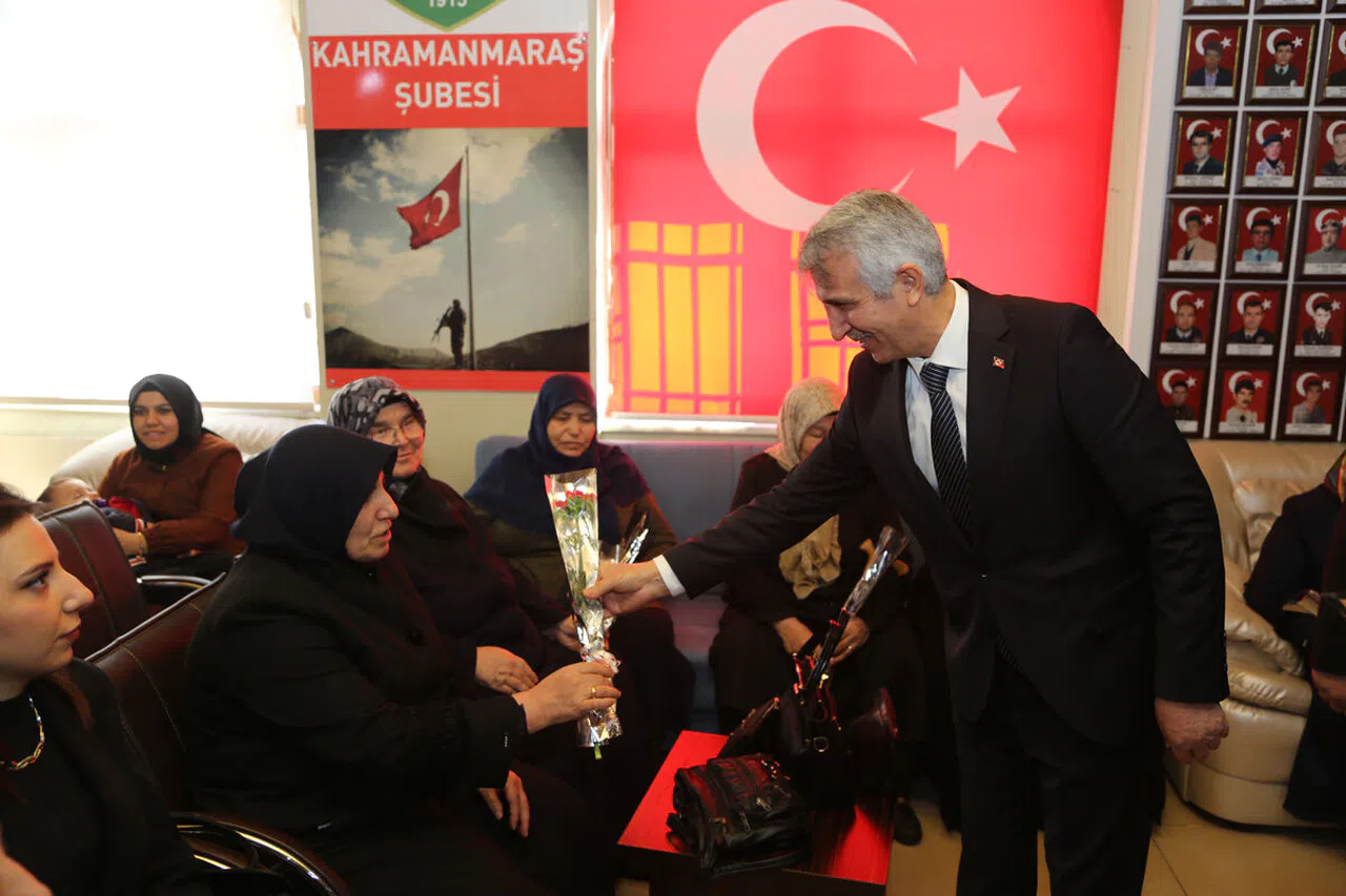 Vali Ünlüer, 8 Mart’ta Şehit-Gazi Anneleri ve Eşleri ile Buluştu