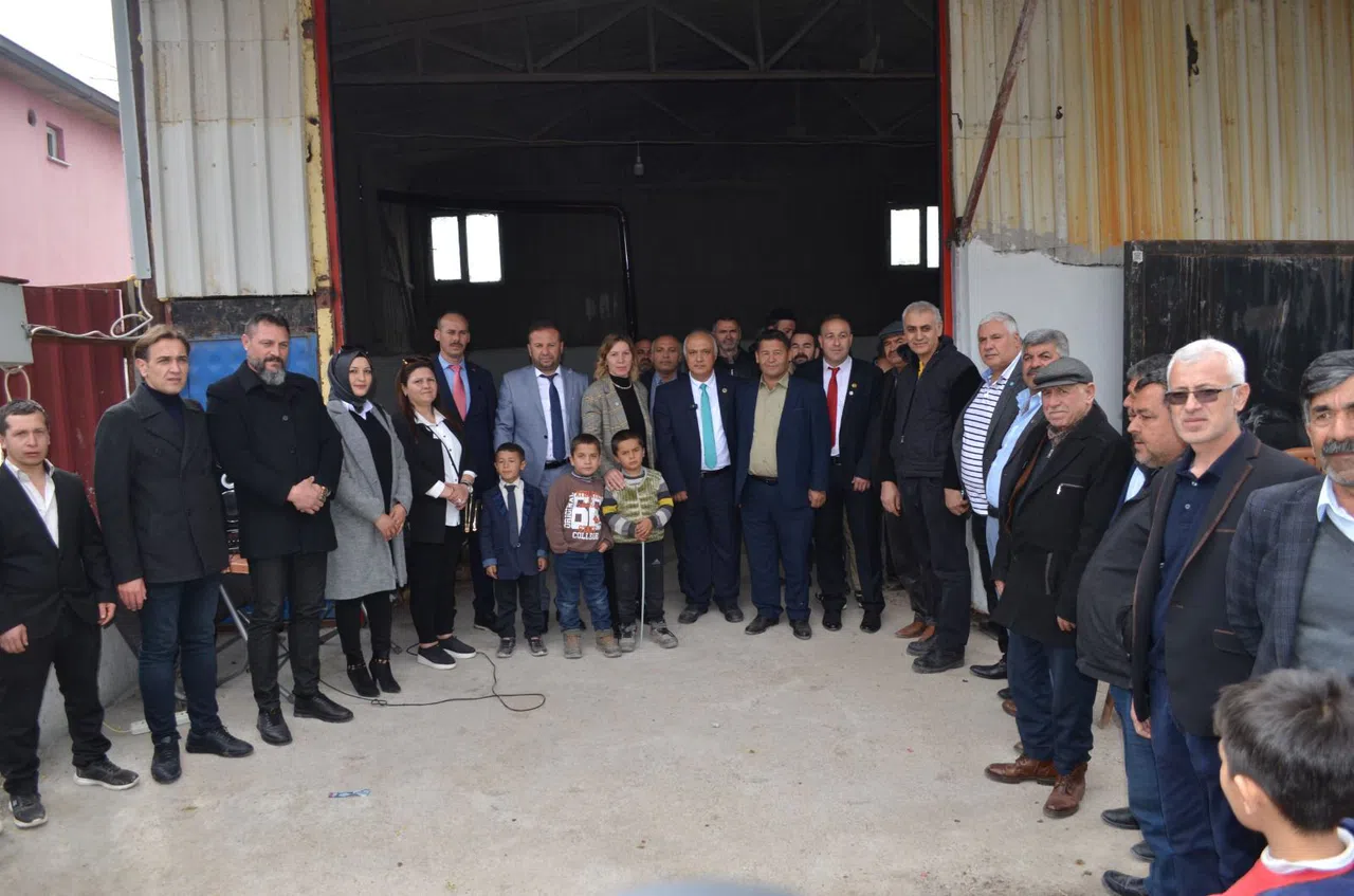 İyi Partili Can, Elmalar sakinlerine projelerini anlattı!