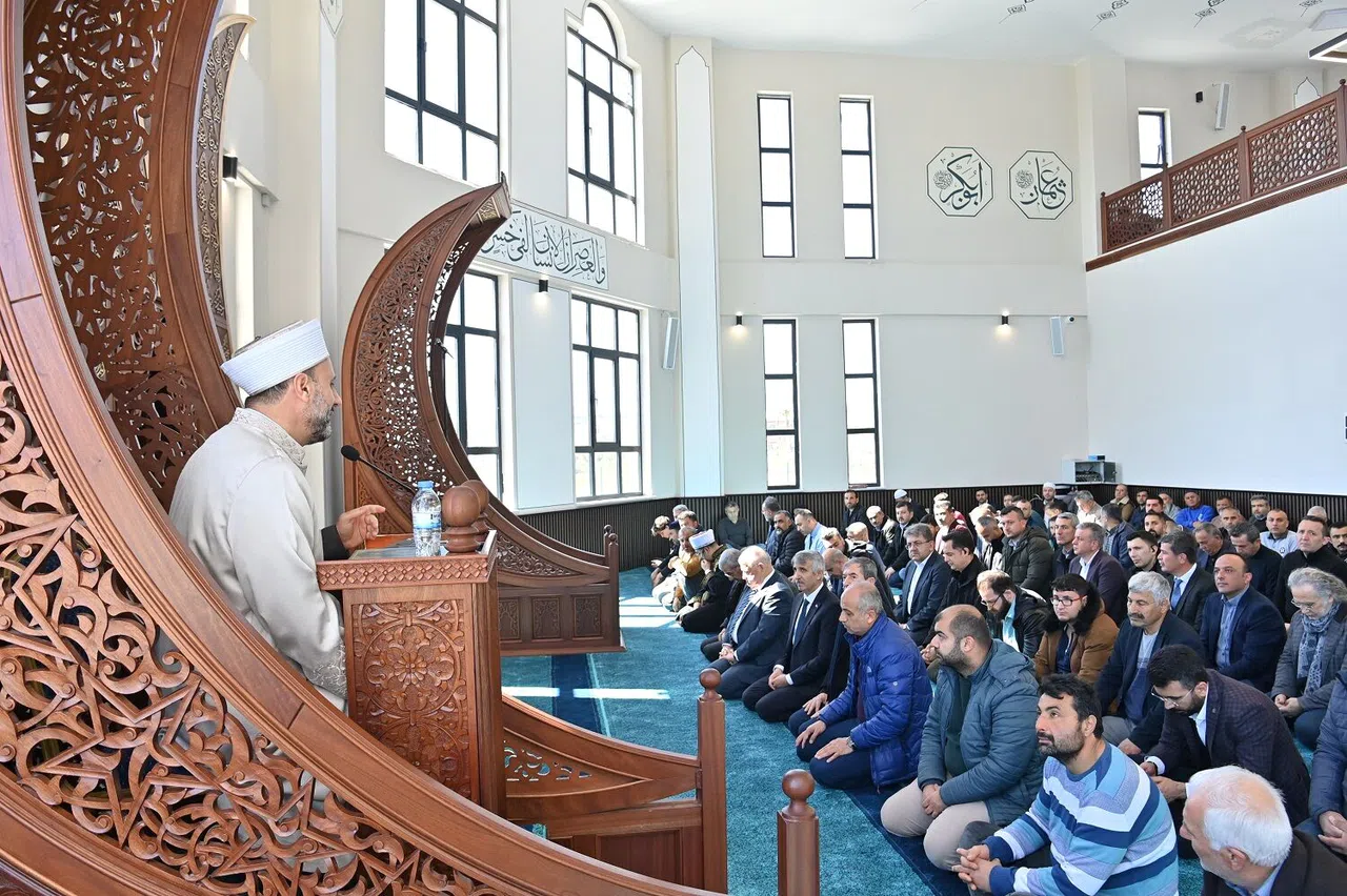 EXPO 2023 Sergi Alanı’na inşa edilen Ali Mahçiçek Camii dualarla ibadete açıldı