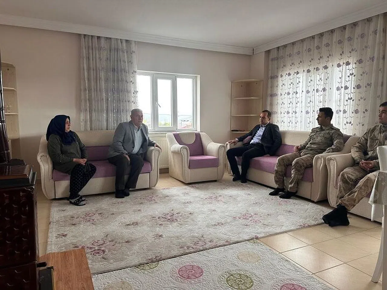 Jandarma şehit yakınları ve gazileri unutmadı