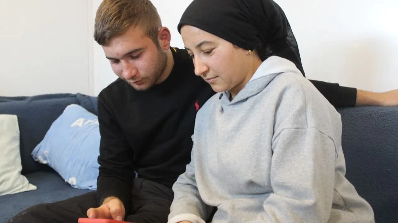 10 saat enkaz altında kalan anne ve oğlu, birlikte yaşama tutundu