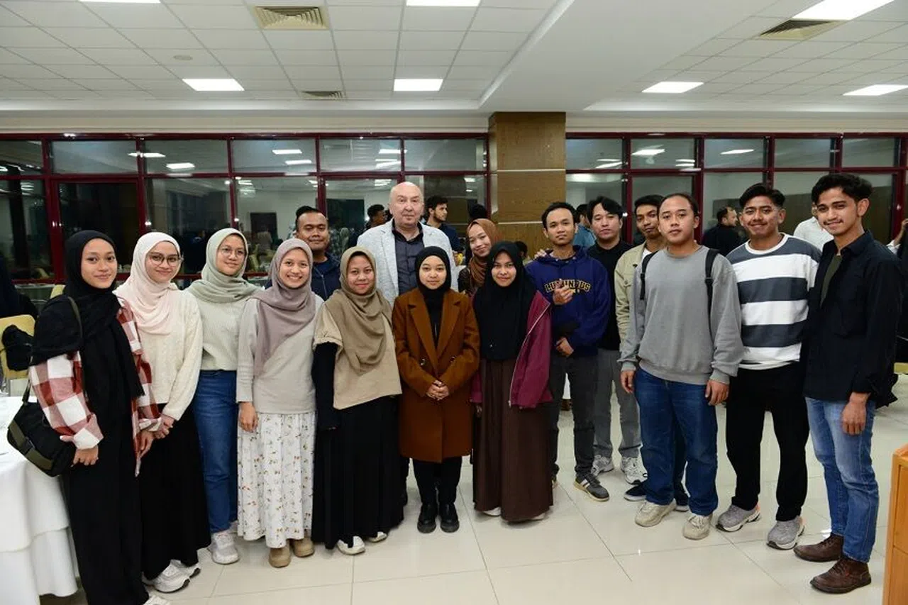 KSÜ’lü Misafir Öğrenciler İftar Programında Bir Araya Geldi