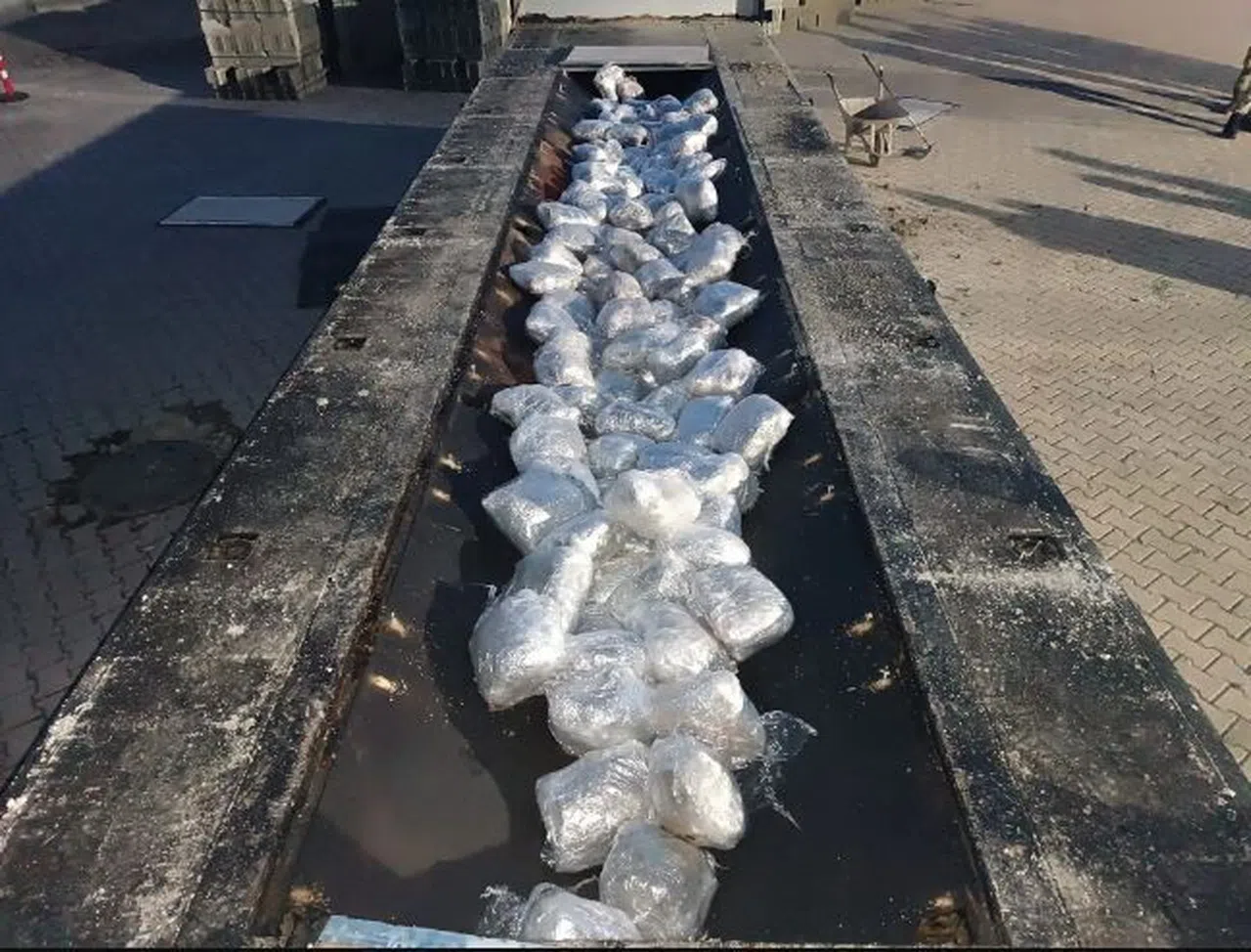 Jandarma ekiplerinin yaptığı çalışmada 138 kilo skunk ele geçirildi