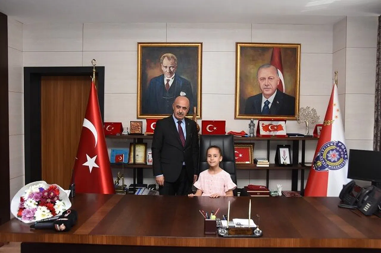 Emniyet Müdürü Gökduman, koltuğunu Ayşe Neva’ya devretti