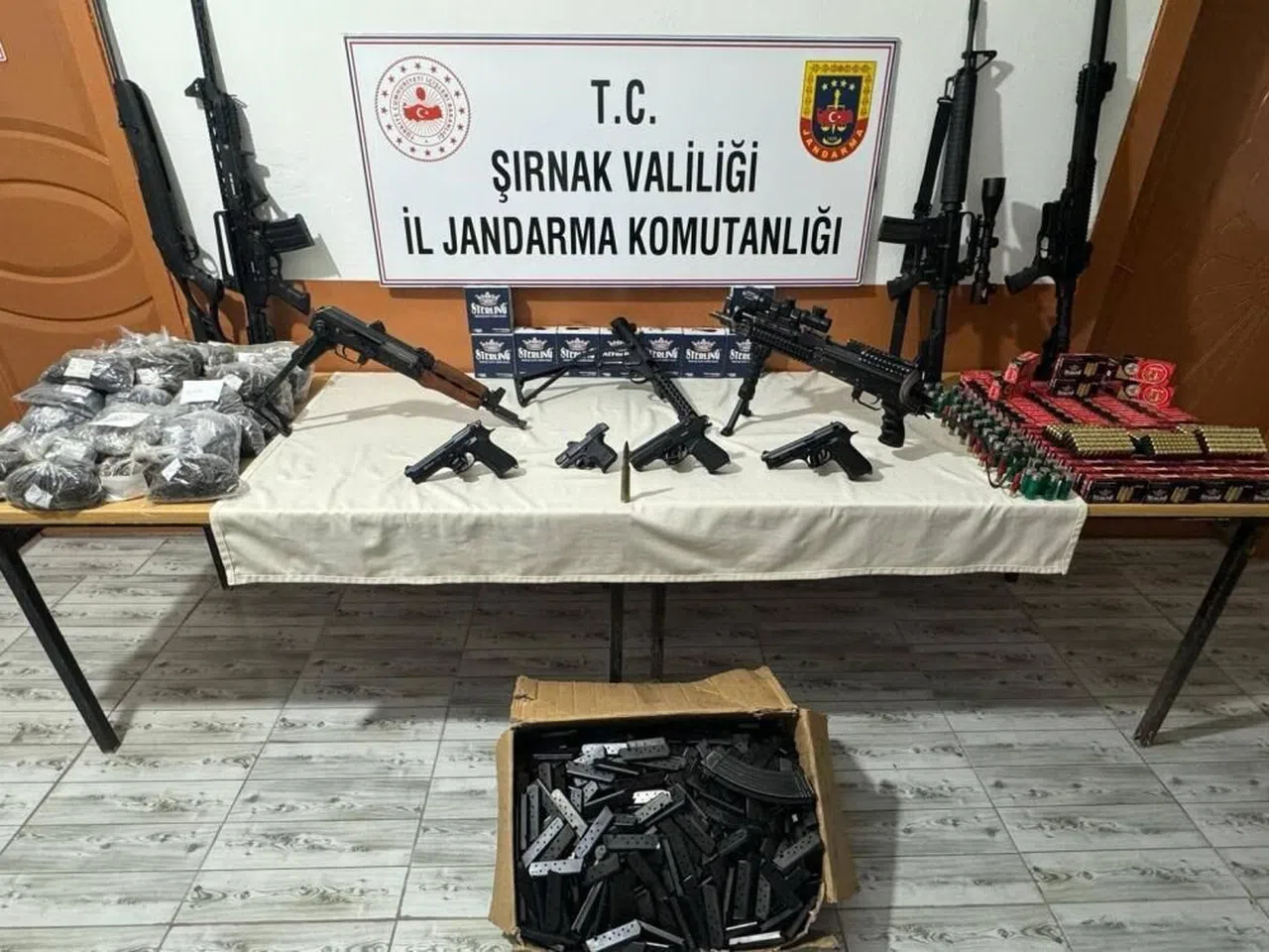 Silah kaçakçılarına operasyon: 7 gözaltı