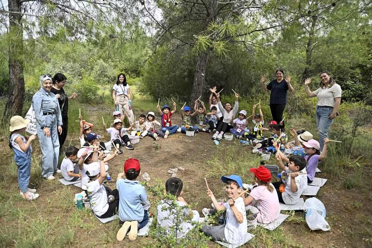 Minik çocuklar doğa ile tanıştı