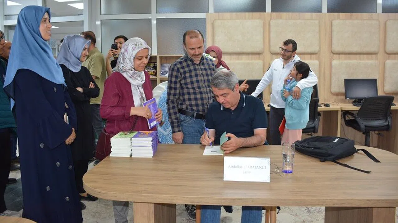 Türk Edebiyatında Eleştiri ve Kahramanmaraşlı Yazarlar