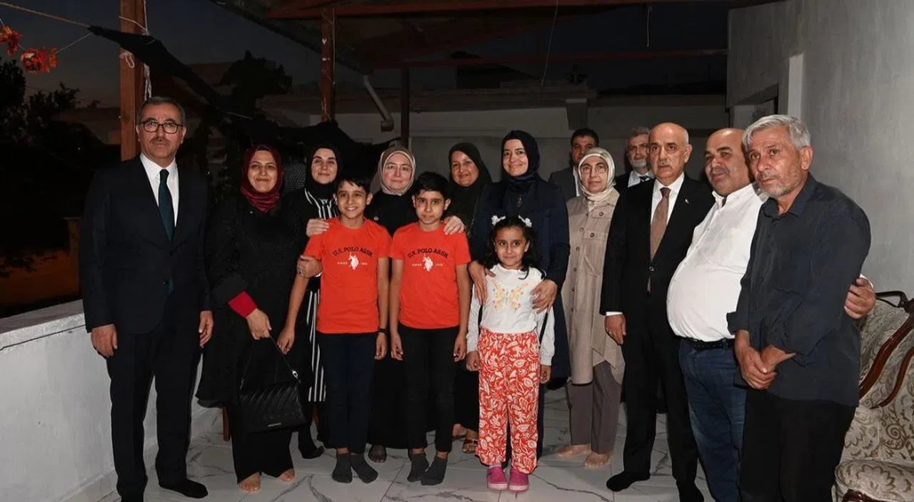 Güngör ve Kaya, Vatandaşlarla Bir Araya Geldi