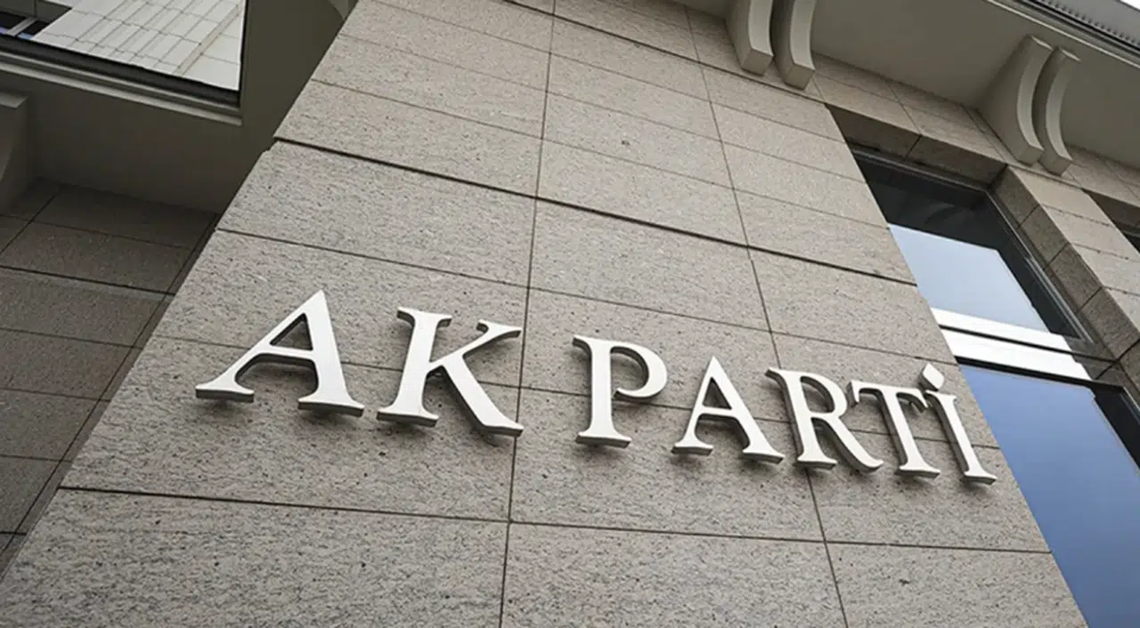 AK Partili ismin partiden ihracı için disiplin organlarına sevk edilmesine karar verildi
