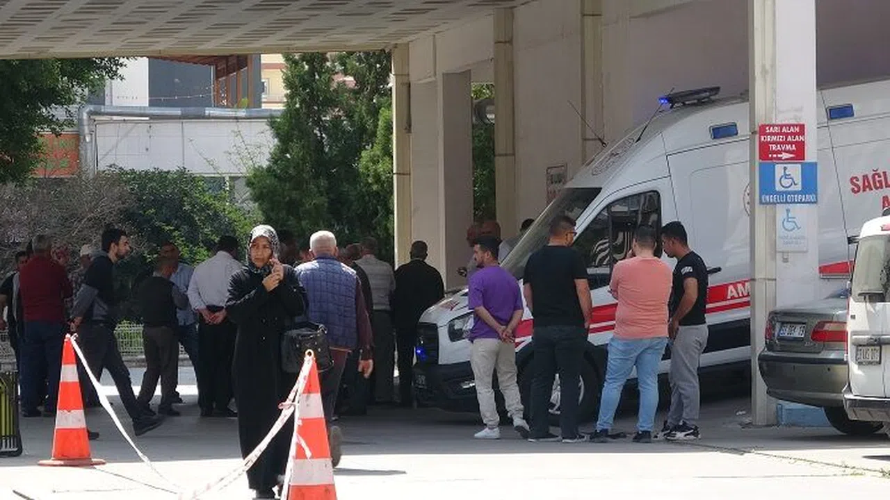 Kepçenin kova kısmının altında kalan işçi hayatını kaybetti