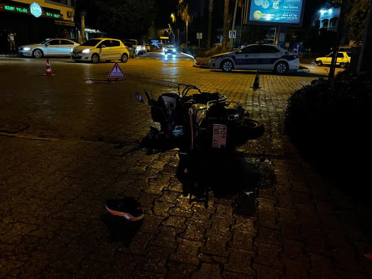 İki motosiklet çarpıştı: 2 yaralı