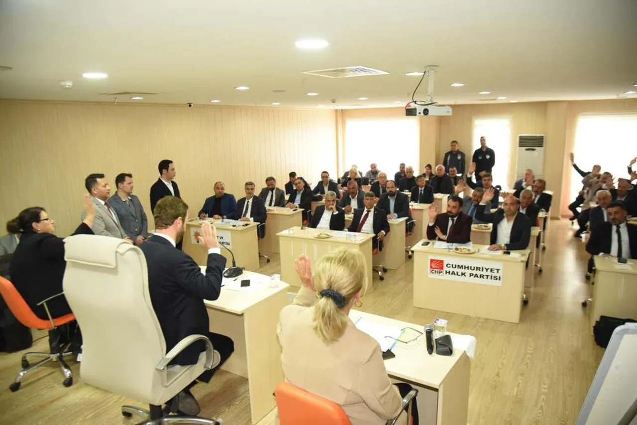 Ceyhan Belediye Meclisi ilk toplantısını gerçekleştirdi