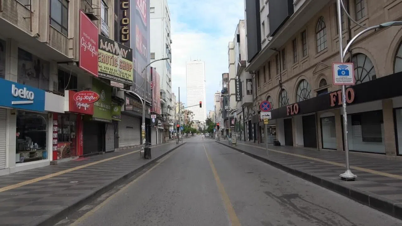 Bayramda şehir sessizliğe büründü
