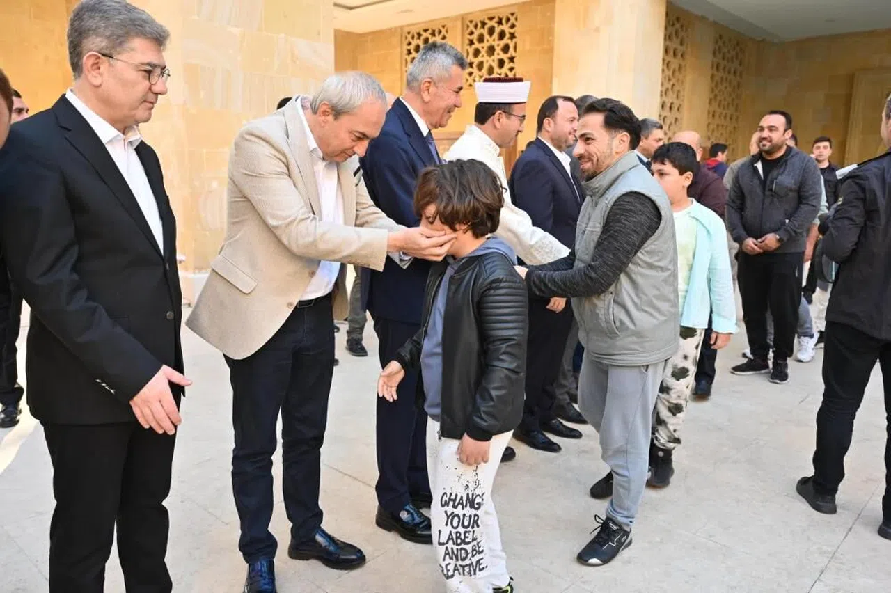 Başkan Kocagöz, personellerin bayramını kutladı