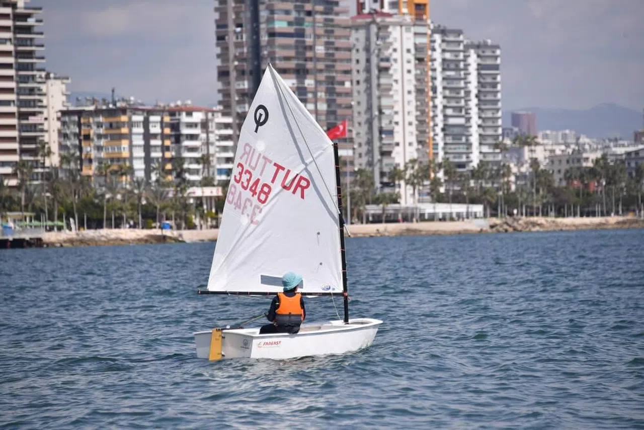 Mersin'de Babil Su Sporları Merkezi hizmete açıldı